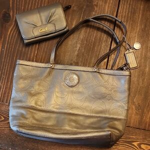 Coach Tan Tote Bag and Wallet Set